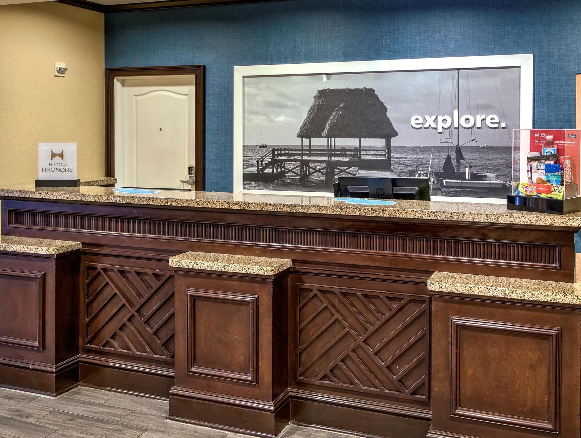 Hampton Inn & Suites Stuart-North Экстерьер фото