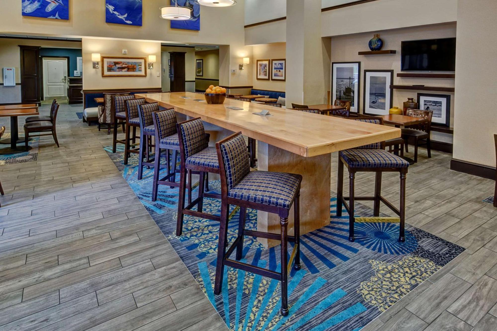 Hampton Inn & Suites Stuart-North Экстерьер фото