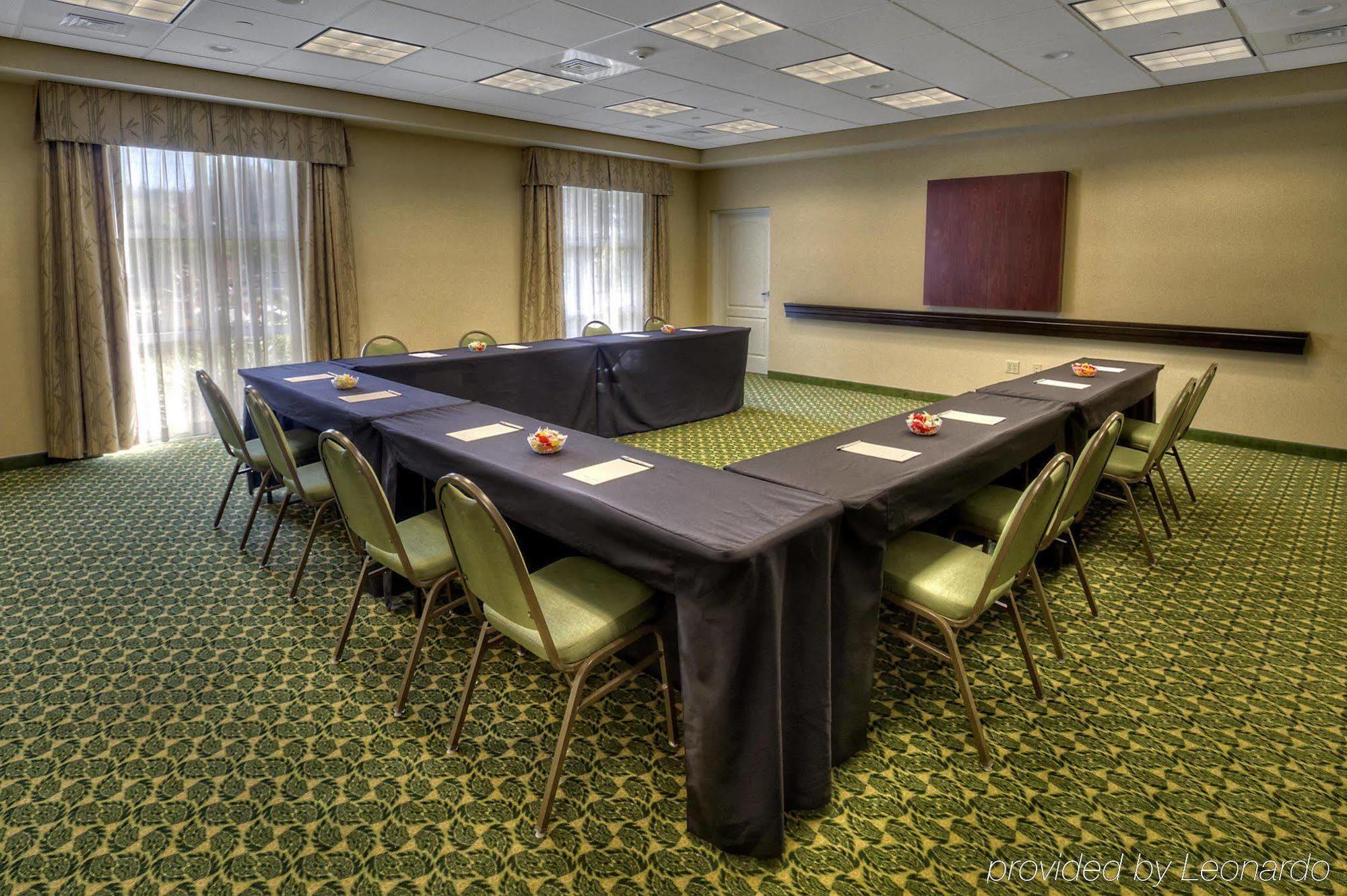 Hampton Inn & Suites Stuart-North Экстерьер фото